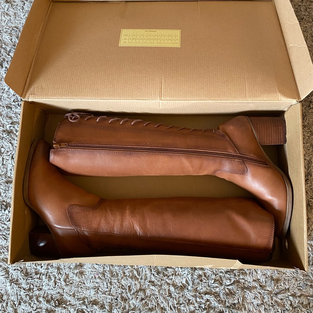 Söftt Wheaton Lace-Up Boots in Whiskey